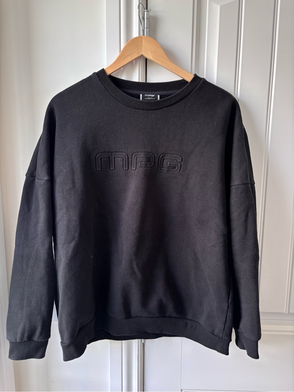 MPG Black Crewneck Sweatshirt sz large